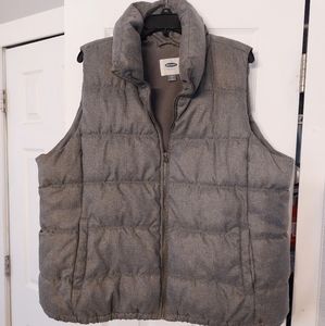 Old Navy Puffer Vest